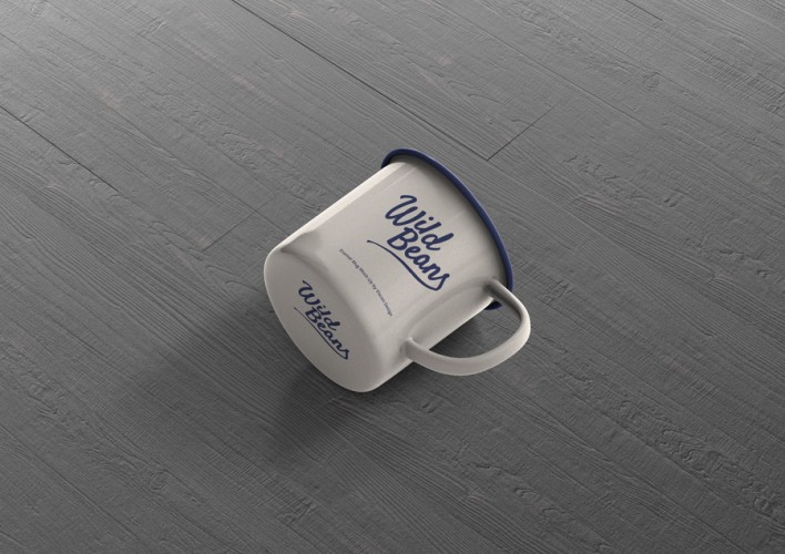 09_enamel_mug_mockup_side