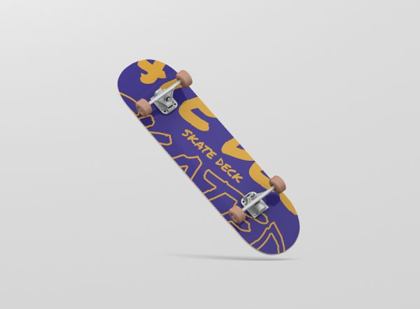 06_skateboard_mockup_06